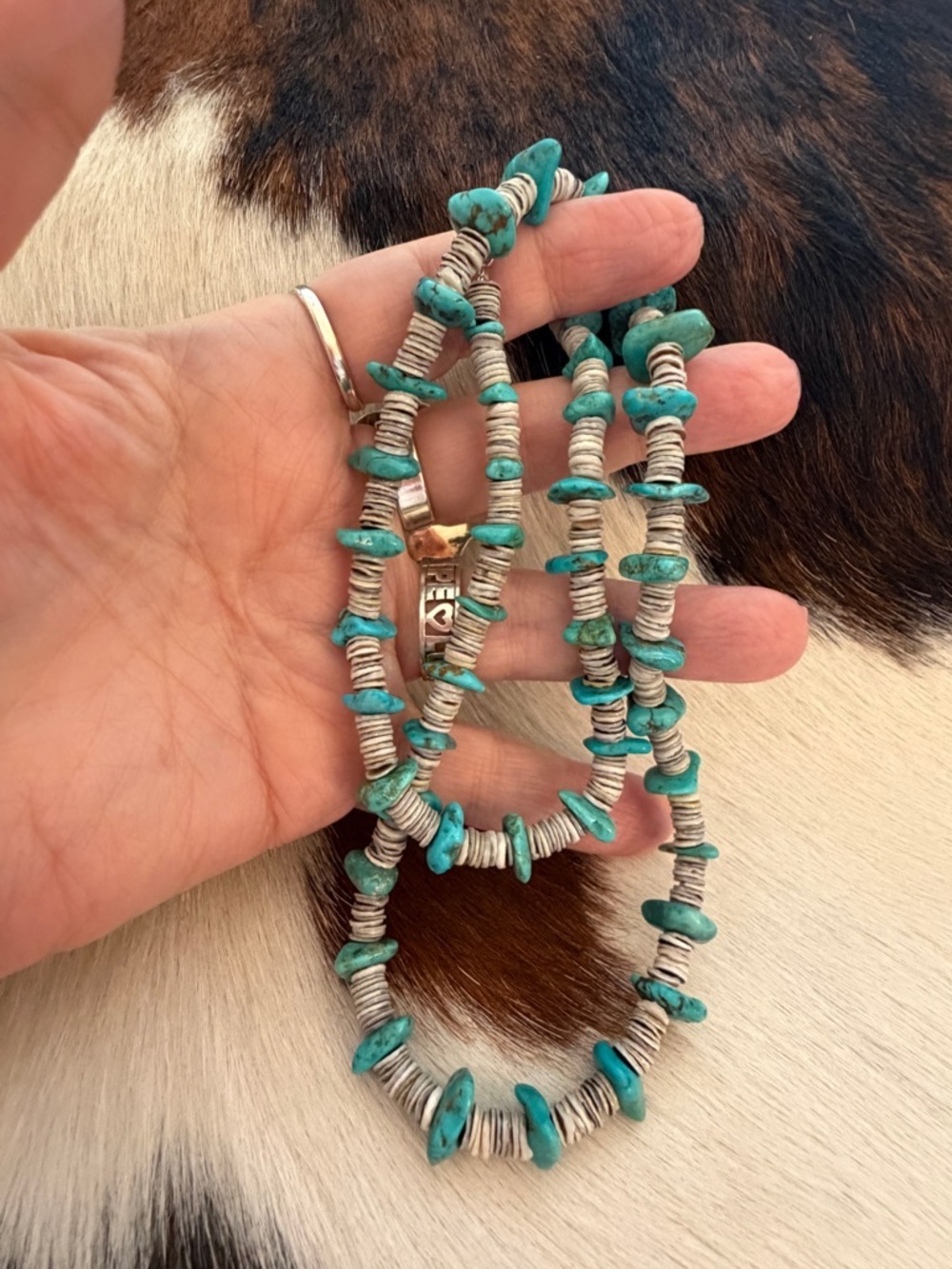 ❤️ 24” Shell Heishi Beads & Turquoise Navajo Artisan Necklace Sterling Lobster - Picture 7 of 11
